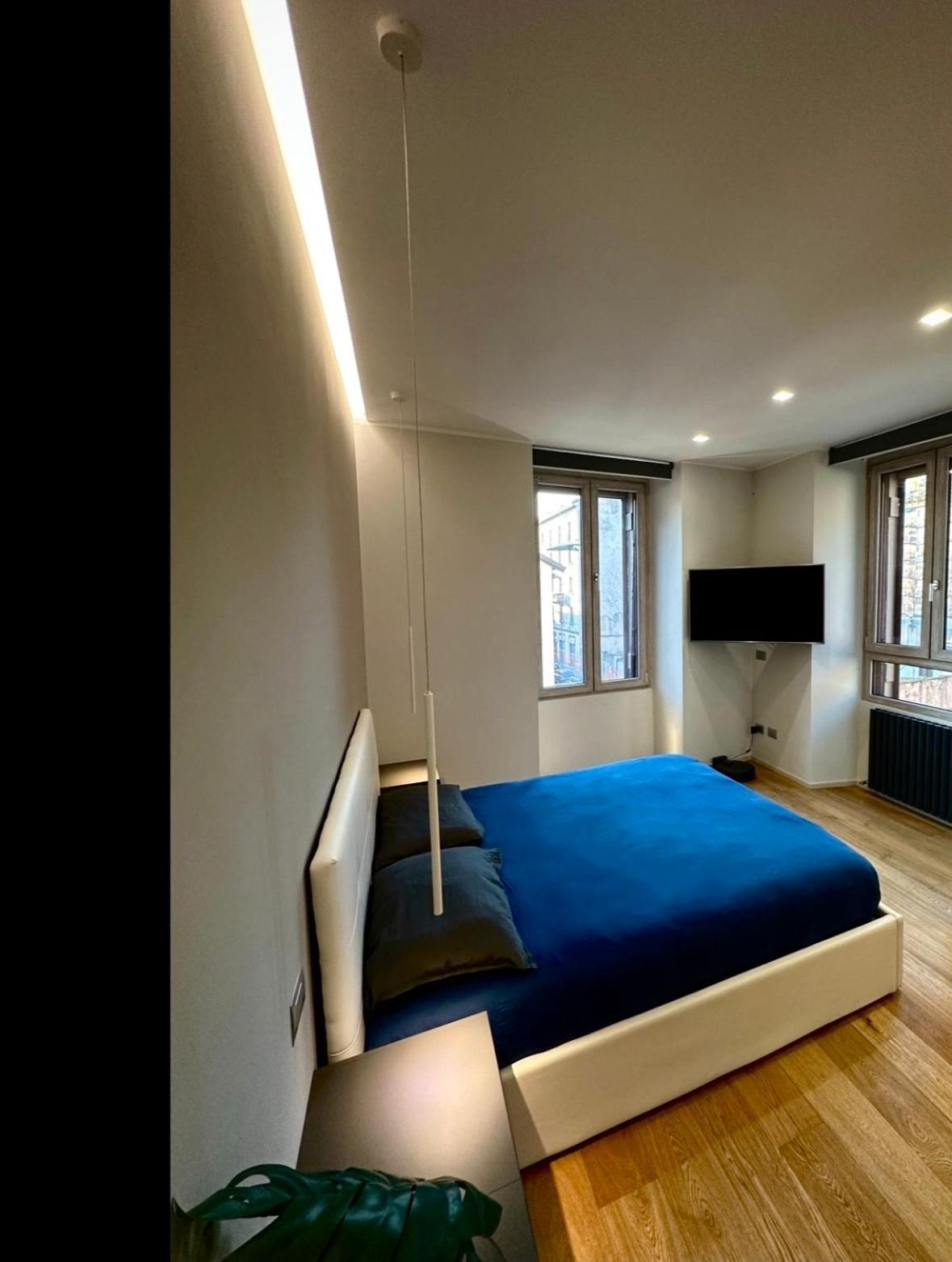 Lr Deluxe Apartments - Fondazione Prada - Metro M3 Милано Екстериор снимка