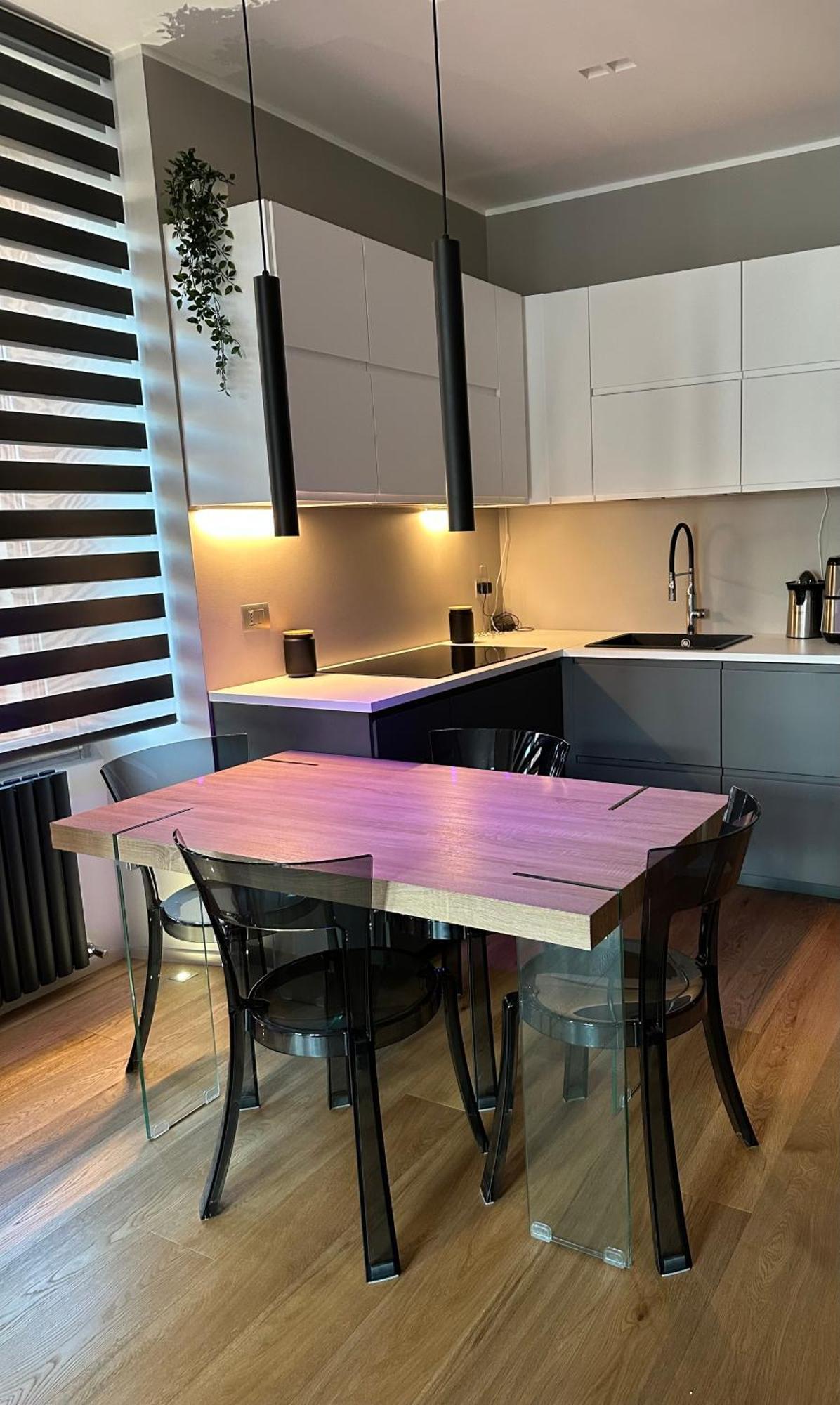Lr Deluxe Apartments - Fondazione Prada - Metro M3 Милано Екстериор снимка